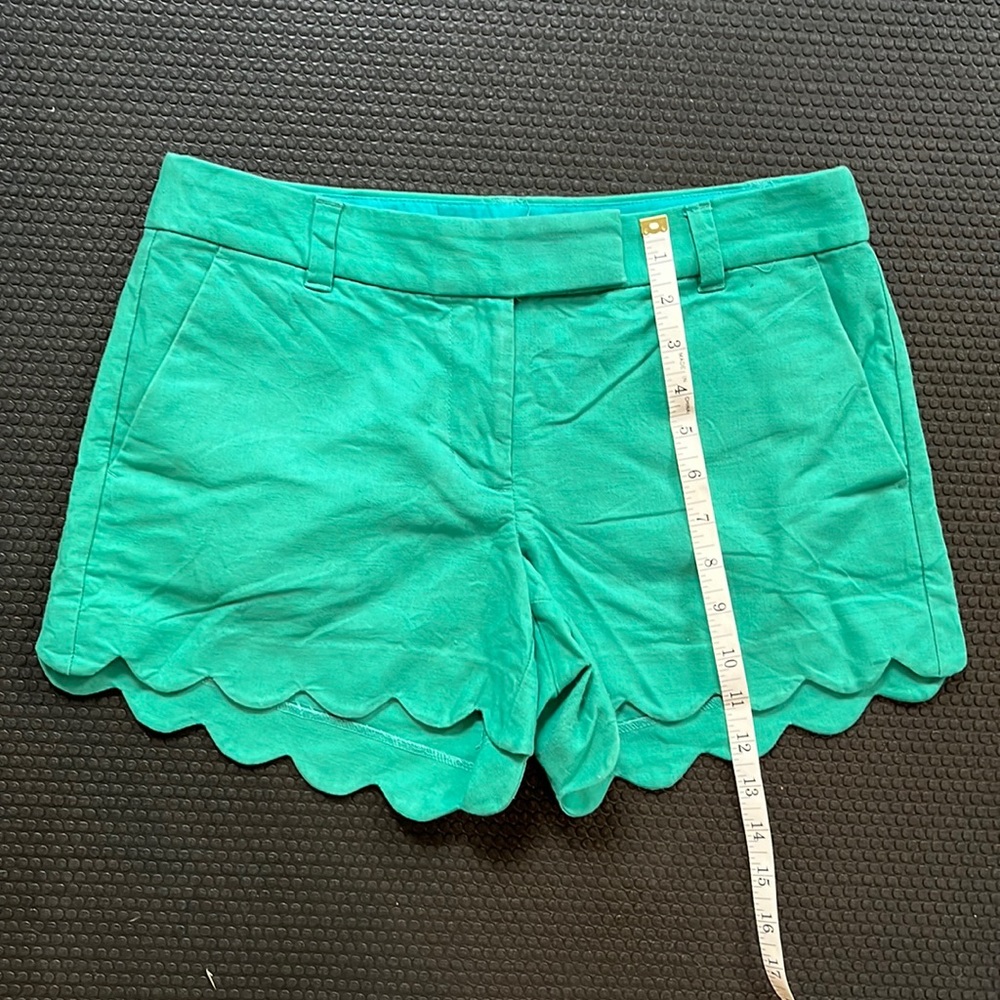 J. Crew green scalloped shorts